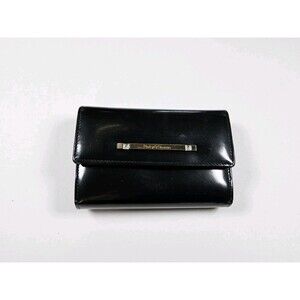 Pinky & Dianne Leather Folding Snap Wallet